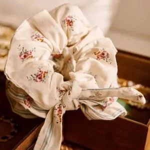 Sezane | Accessories | Nwt Sezane Trio Of Scrunchies | Poshmark display picture 3